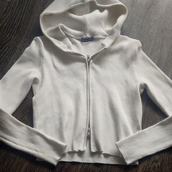 Brandy Melville Ribbed Zip-Up Hoodie - Picture 1 of 6